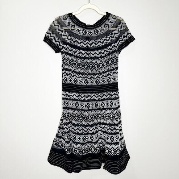 Tadashi Shoji Womens Dress Short Sleeve Embroidered Geometric Black Whi Size 8 - Picture 1 of 8